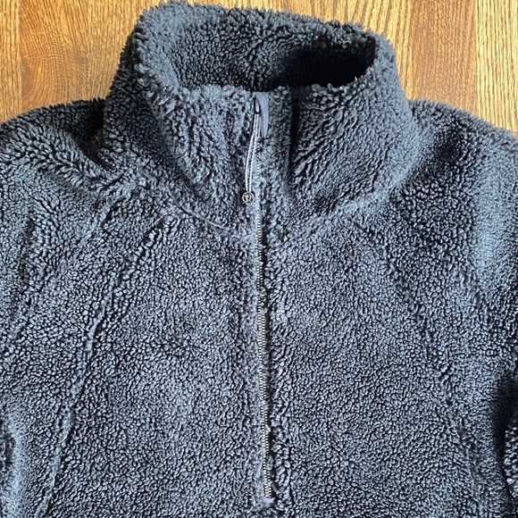 Black Lululemon Scuba oversized funnel-neck fleece, M/L. Like new condition - Picture 3 of 12